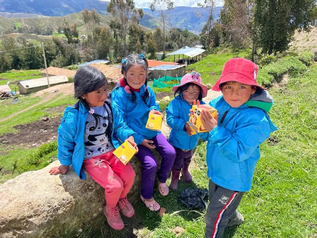 Sonrisas que abrigan de vuelta